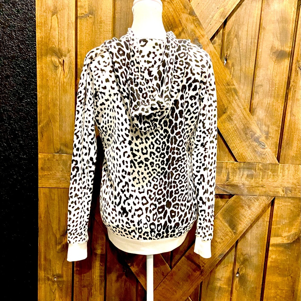 Chaser Black & White Cheetah Patterned Zip Front Hooded Jacket - Picture 3 of 16